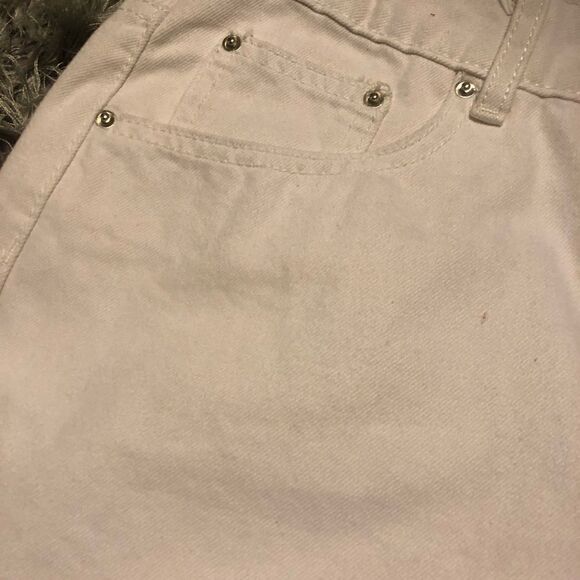 Rue 21 off white distressed cropped pants sz 10 - Picture 3 of 6